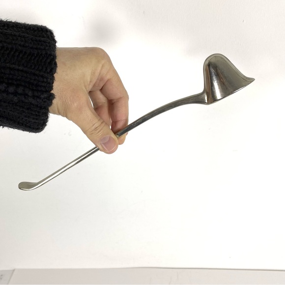 Vintage Silver Candle Snuffer, Gerity Helmet Style - Picture 2 of 7